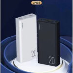 پاوربانک جووی JP302 در حال شارژ گوشی با کابل تایپسی