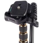 3. گیره نگهدارنده گوشی روی سهپایه نیفو NP-8810